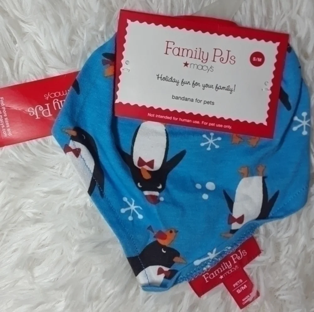 Macys Family PJ's Holiday Penguins Pet Bandana-S